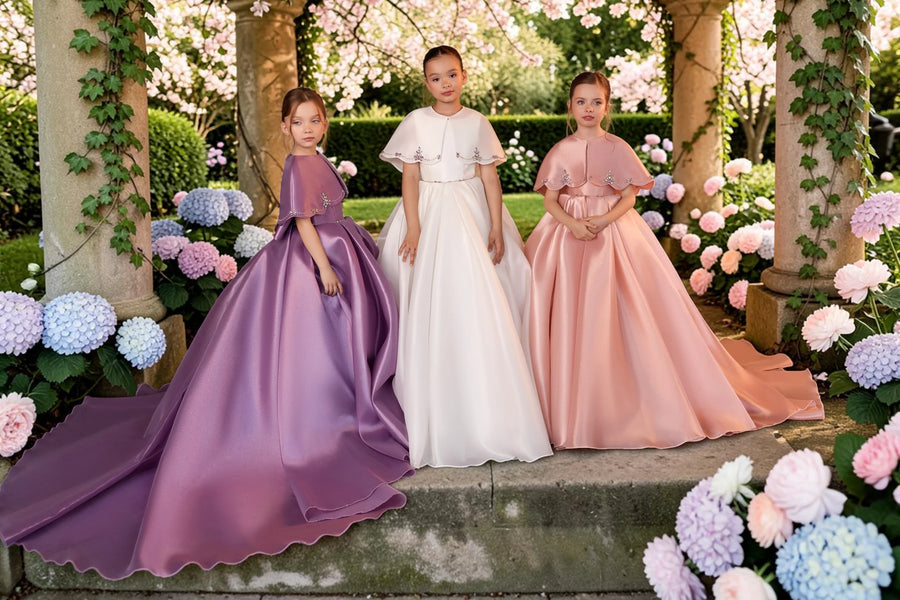 Wisteria Royale Cape
