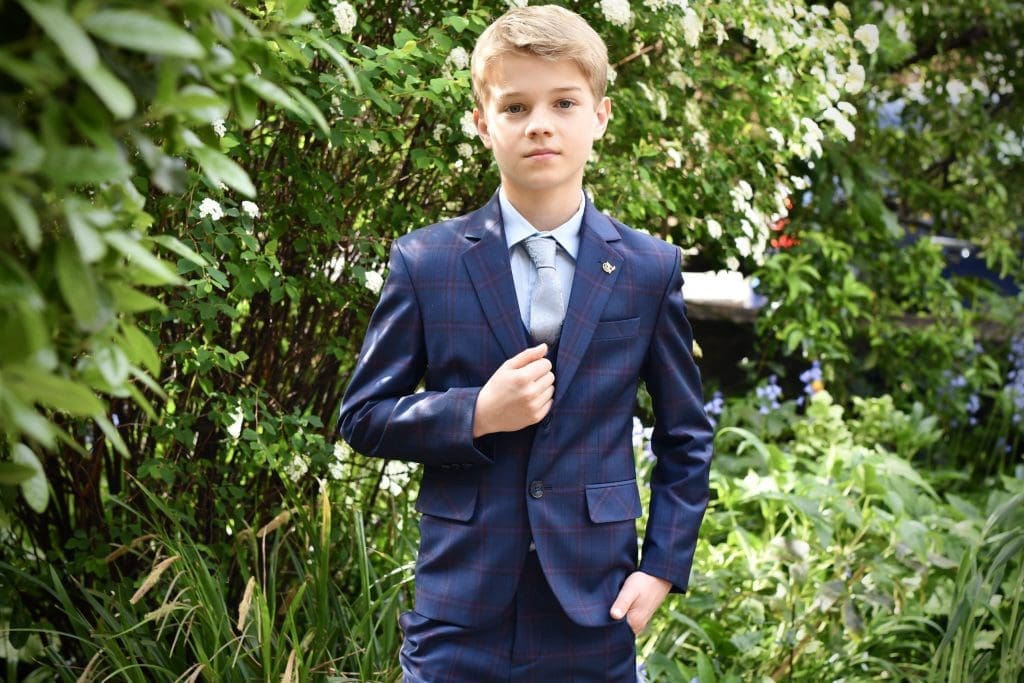 boys’ suits wardrobe