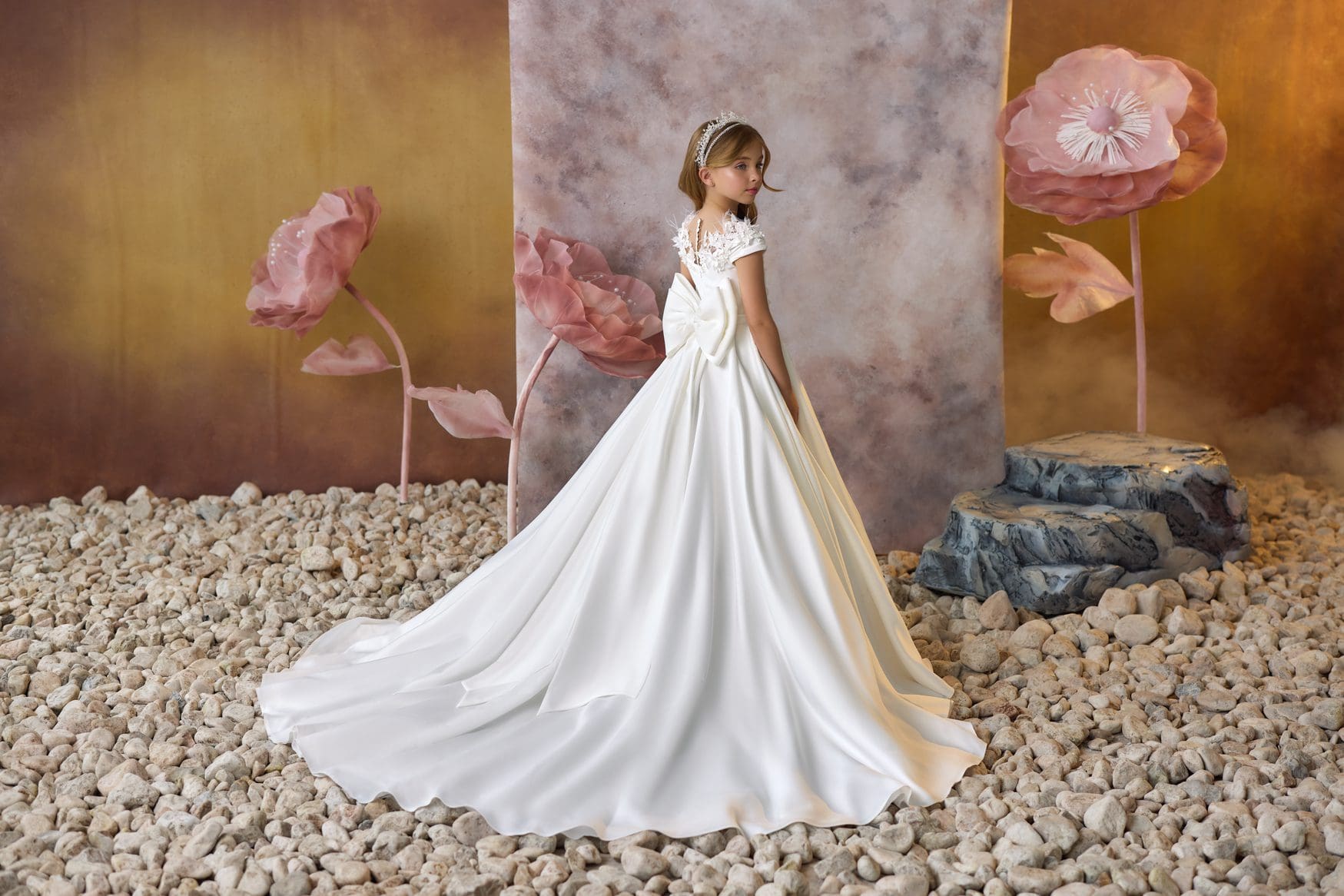 Luxury Flower Girl Dresses, Girls Party Dresses, Holy Communion Dresses, Girls Occasion Dresses, Girls Prom Dresses, Girls Wedding Dresses, Recital Dresses.128.jpg